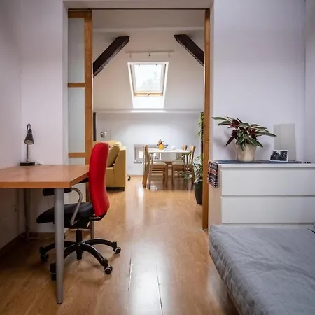 Bright Loft Radziwillowska Street * קרקוב